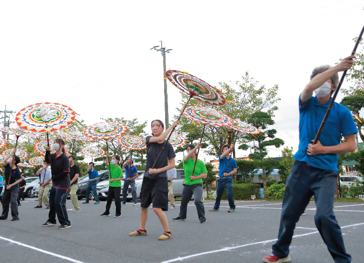のんのこ諫早まつりに「昭和堂 傘踊り」が出演します!