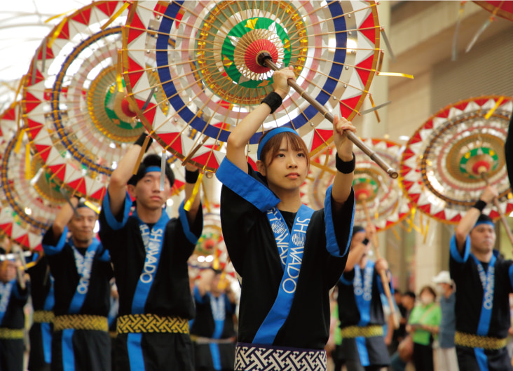 のんのこ諫早まつりに「昭和堂 傘踊り」が出演しました!