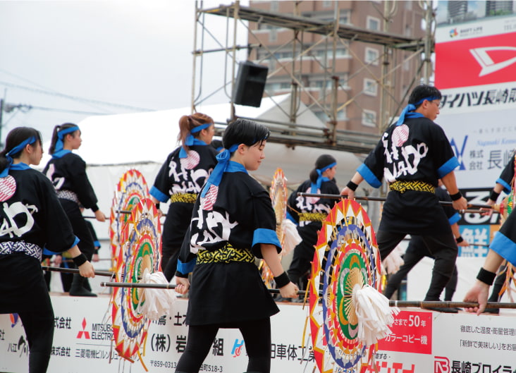 のんのこ諫早まつりに「昭和堂 傘踊り」が出演しました!